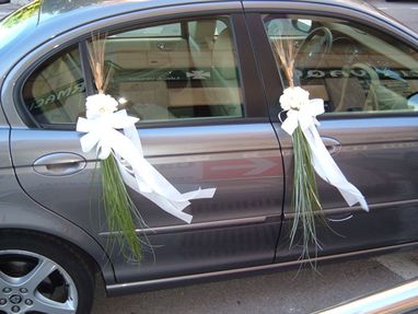 Floristería Miraverd auto decorado